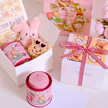 冬天的禮物🩷【Floral M】夢幻邦妮兔兔香氛蠟燭禮盒  英國梨小蒼蘭香  摩羯座生日快樂