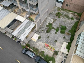 楊小扁~仁武鬧區登發商圈稀有方正建地｜高雄市仁武區澄清段