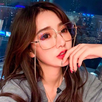 ⒹⓎⓁ┊ 6ᴄᴏʟᴏʀ🪴今年百搭大框麻花鏈造型款 眼鏡 平光鏡 素顏 出門 出國 必備 素顏 顯小臉 方框 墨鏡 小紅書