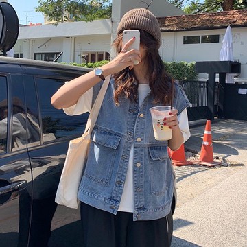 平價衣著 寬鬆男友風馬甲 無袖背心 牛仔背心 牛仔外套 工裝馬甲牛仔外套 寬鬆無袖背心 外搭牛仔背心 短袖外套 台灣出貨