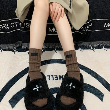 新款純色極簡粗針粗線黑色繡標純棉中筒襪子男女同款堆堆襪ins潮