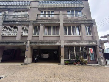 屋主急售~出價談~雙併花園雙車位大坪數優質別墅｜台中市潭子區雅潭路二段