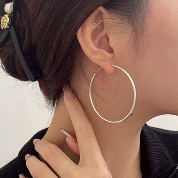飾品 耳環 耳環女 禮物 純銀耳環 耳圈 素面耳環 高級感 輕奢 銀色耳環 素圈 大耳環 耳飾 百搭 穿搭配件 481