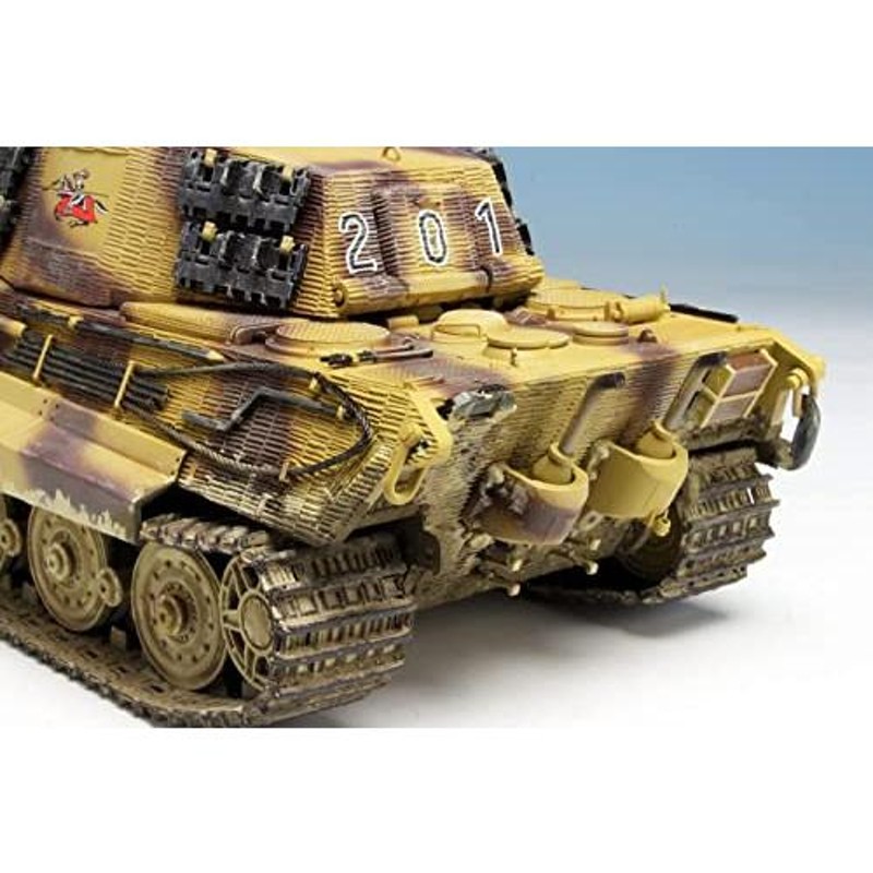 DR6840 1/35 WW.II ドイツ軍 Sd.Kfz.182 キングタイガー ヘンシェル