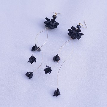 Creepy 怪胎與神秘美的結合垂落式大耳環