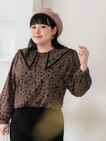 滿版印花甜酷尖領澎袖長袖上衣