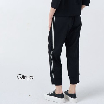 【Qiruo 奇若】秋冬專櫃黑色休閒褲裝4020C長褲