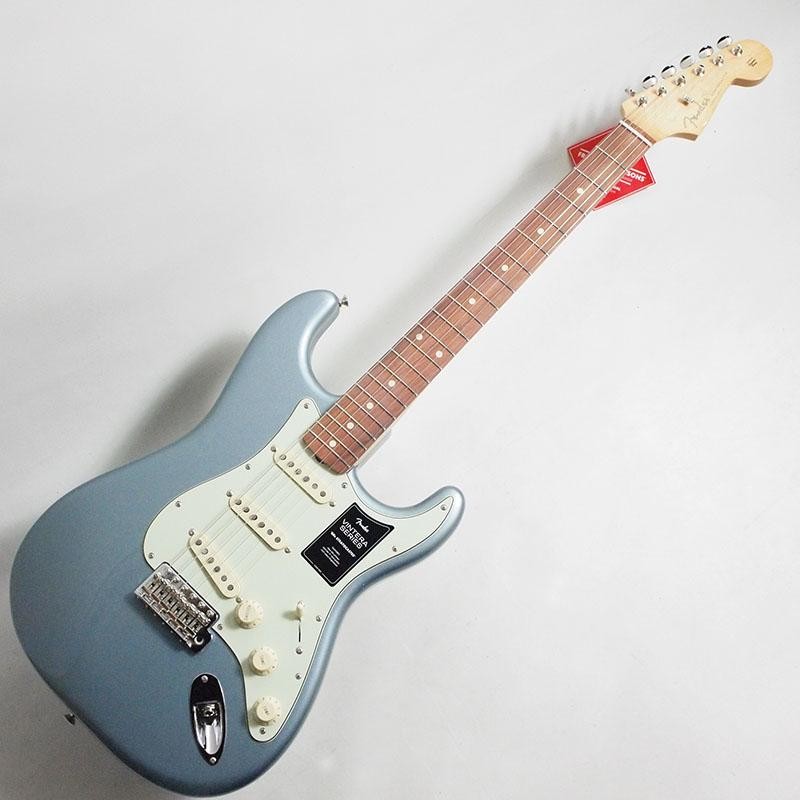 Fender Vintera '60s Stratocaster, Pau Ferro Fingerboard, Ice Blue