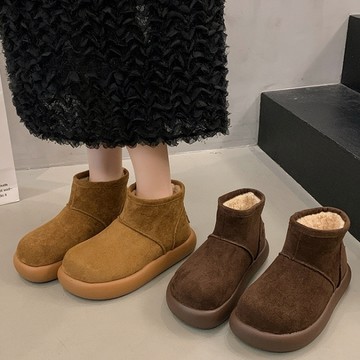雪靴．韓系素面暖暖毛毛平底短靴．白鳥麗子