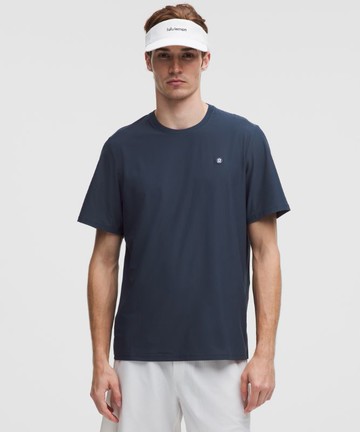 UV-Protective Striped Mesh Tennis T-Shirt Size Medium