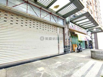 楠梓科技園區#京賀8米大面寬黃金店面｜高雄市楠梓區瑞屏路