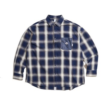 江戶勝 日系 男裝 經典口袋寬版格子長袖襯衫(丈青色) #襯衫