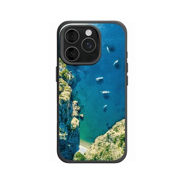 iPhone 16 Pro SolidX 黑 - LOOK！多看我一眼 LOOK! Nature Seeks Attention - 大自然的傑作（蔚藍海岸）