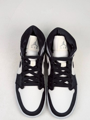 微瑕疵-左右腳鞋舌還泛黃&右腳外側微泛黃 DV0427-100/6 Air Jordan 1 Mid SE "Canvas" 黑煙灰 帆布 女鞋 男女段
