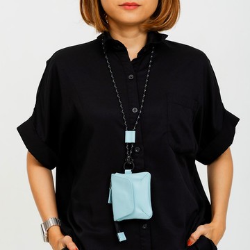 影子頸掛短夾 – 粉彩天空藍