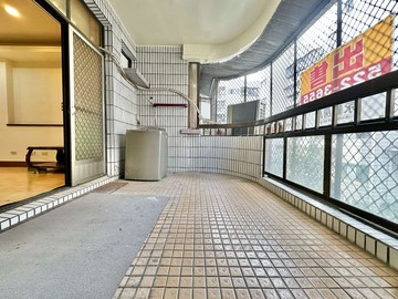 惠民商圈稀有釋出｜二樓公寓三房＋固定汽機車位｜高雄市楠梓區惠民路