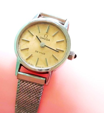 瑞士Omega 淡金色錶盤 圓弧 銀色 女用古董老機械錶 已洗油保養