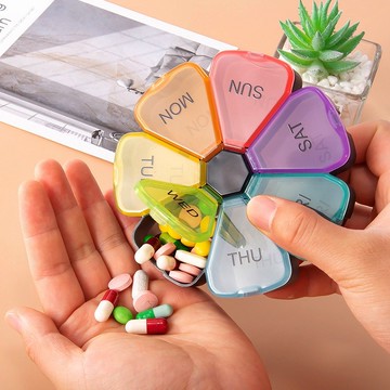 花朵彩虹小藥盒 分類分裝藥盒 一週7天7格旅行藥品收納盒 七彩收納盒 整理收納盒子