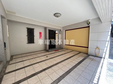 頂美公園旁朝南雙車墅｜台南市中西區頂美三街