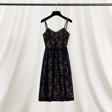 富家千金性感圣誕禮服黑色金絲絨蕾絲加絨吊帶連衣裙秋冬氣質名媛