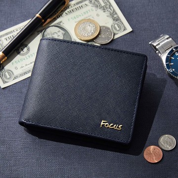 【FOCUS】真皮RFID防盜簡約4卡零錢袋男短夾_十字紋藍 (FIB2825)