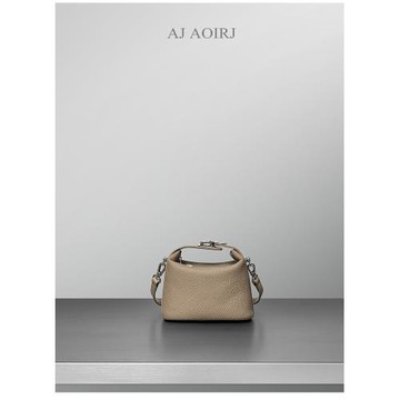 【英國AJ AOIRJ】小眾手機包真皮便當包餃子手提腋下包單肩斜跨包