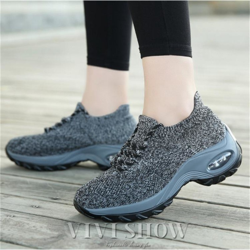 レディース スニーカー シューズ 厚底 靴 歩きやすい ぺたんこ ブランド スリッポン 軽量 おしゃれ 通販 Lineポイント最大0 5 Get Lineショッピング