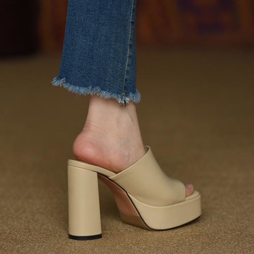 misili 真皮外穿粗跟涼拖鞋女2025夏季新款方頭高跟女鞋厚底涼鞋