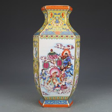 清乾隆琺瑯彩黃地祝壽六方瓶花瓶