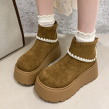 【現貨出清】厚底靴．甜美絨布反摺刺繡包邊拉鍊圓頭短靴．白鳥麗子