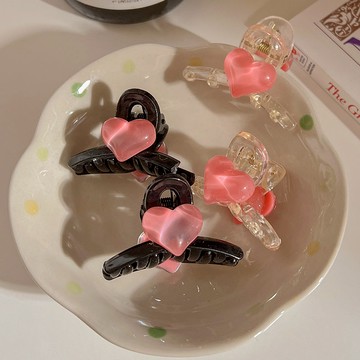 【粉紅菲菲】韓版甜美愛心髮夾小號女生可愛前額瀏海抓夾網紅髮卡夾子頭飾 38-0389