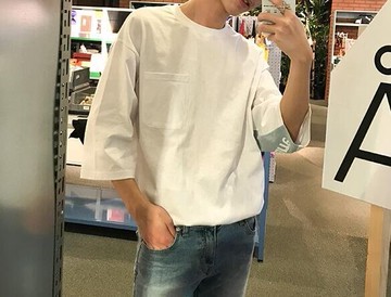 FINDSENSE MD 韓國 潮 男 時尚 撞色拼接字母印花 五分袖 圓領 短袖T恤 特色短T 學生T恤