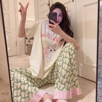 新款卡通睡衣女夏季可愛甜美短袖長褲加大碼家居外出寬鬆套裝短袖長褲可外穿家居服 睡衣套裝 加肥大尺碼睡衣 短袖睡衣