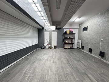 近美術館面寬裝潢雙車墅｜稀有釋出｜高雄市鼓山區正德路