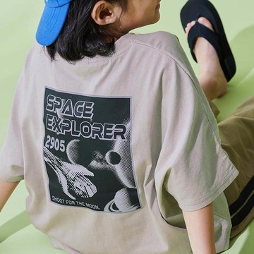 日本 devirock - 100%棉 帥氣印花寬版落肩T恤-太空探索-淺灰