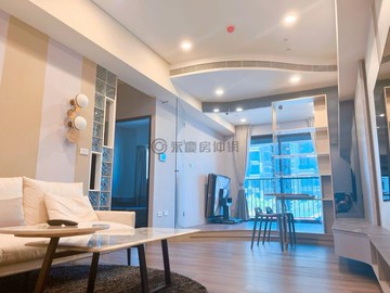 安平｜公園芳鄰_輕屋齡精緻裝潢2+1房雙陽台平車｜台南市安平區府平路