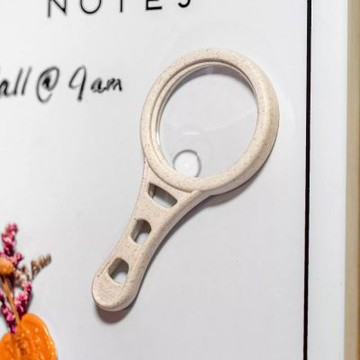 《CARSON》Magnifier手持式放大鏡-白3x-- 老人放大鏡 閱讀放大鏡