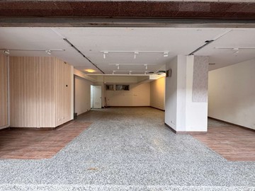 勞工公園|近獅甲站 面寬1+夾賺錢金店面｜高雄市前鎮區鄭和路