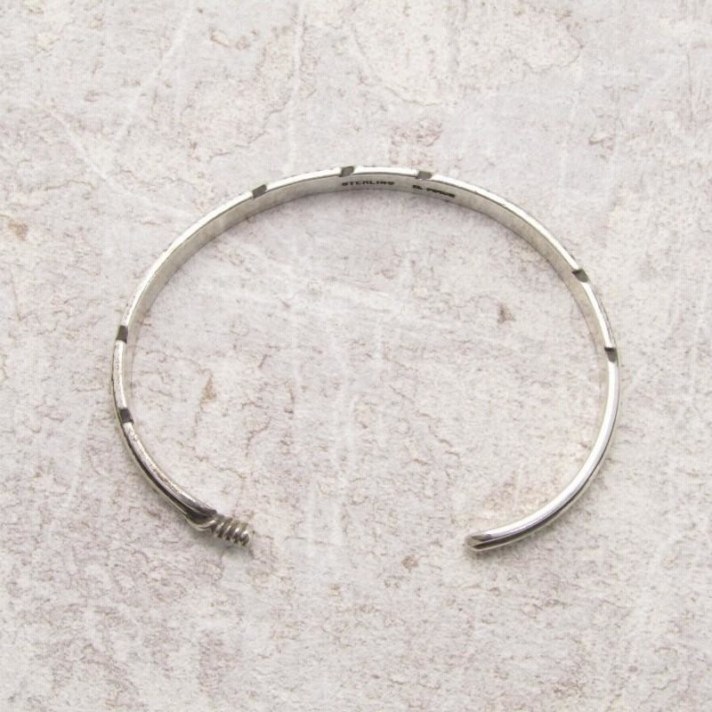ナバホ族ハービーメイスシルバーバングル インディアン・ジュエリー INDIAN JEWELRY |ハービーメイス