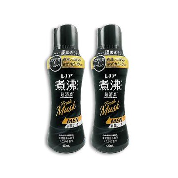 (2瓶超值組)日本P&G-Lenor煮沸般超消臭護色防泛黃男士衣物香香豆420ml/黑瓶-麝香(MEN超吸水力芳香顆粒,不挑機型筒槽防霉留香珠,毛巾織品除汗臭加齡味)