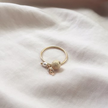 精靈。三顆珠活動戒指