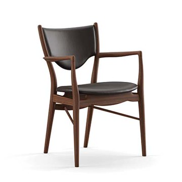 46 Armchair 扶手椅（胡桃木 / 深棕皮革）