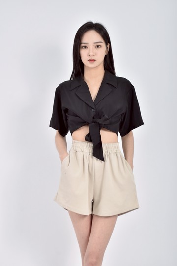 (M) 修身短版雪紡前綁帶黑色短袖上衣