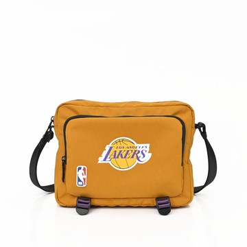 NBA 經典隊徽 多夾層 側背包 湖人隊