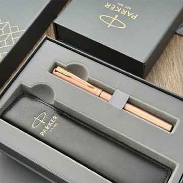 PARKER PARKER派克 威雅XL系列 玫瑰金色（限定）鋼筆 真皮筆套組 可刻字