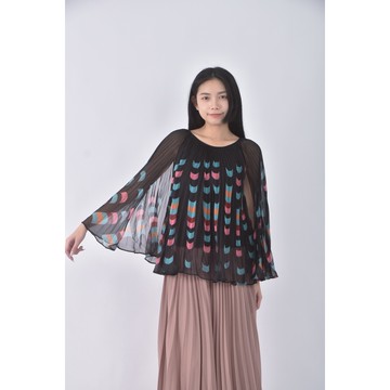 (S) moma質感黑色短袖上衣二手衣