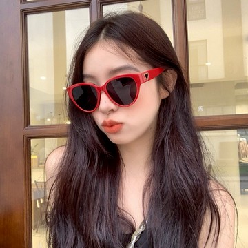 新款甜美愛心圖案 時尚墨鏡 浪漫配件 情人太陽眼鏡 檢驗合格抗UV 百搭氛圍遮陽眼鏡 74253