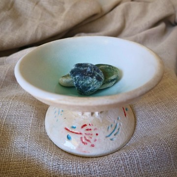 白陶迷你高台-小刻花