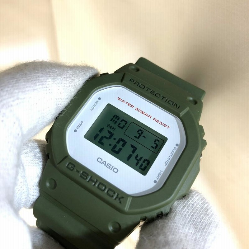 美品　ジーショック DW-5600M