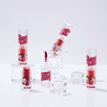 FreshO2 薛妞妞x小貓 聯名企劃 永恆星光六胜肽豐潤水感唇釉(1.5mL) 水光 果汁唇 保濕 亮澤 好攜帶 滋潤